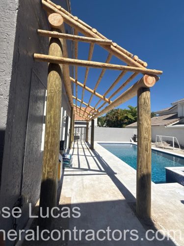 tiki hut lean to 7 ft x 38 ft (2)